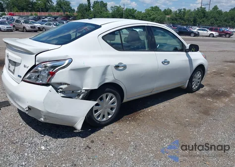 2014 Nissan Versa 1.6 Sv from USA, damaged, VIN 3N1CN7AP8EL832699